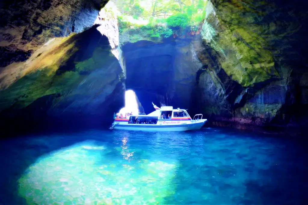 堂ヶ島マリンの紹介 | 伊豆グランピングリゾートIshiki385